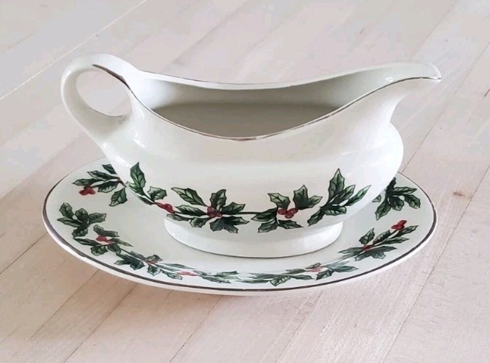 Baum Brothers Holly Collection Gravy Boat & Under Plate w/ Gold Trim
